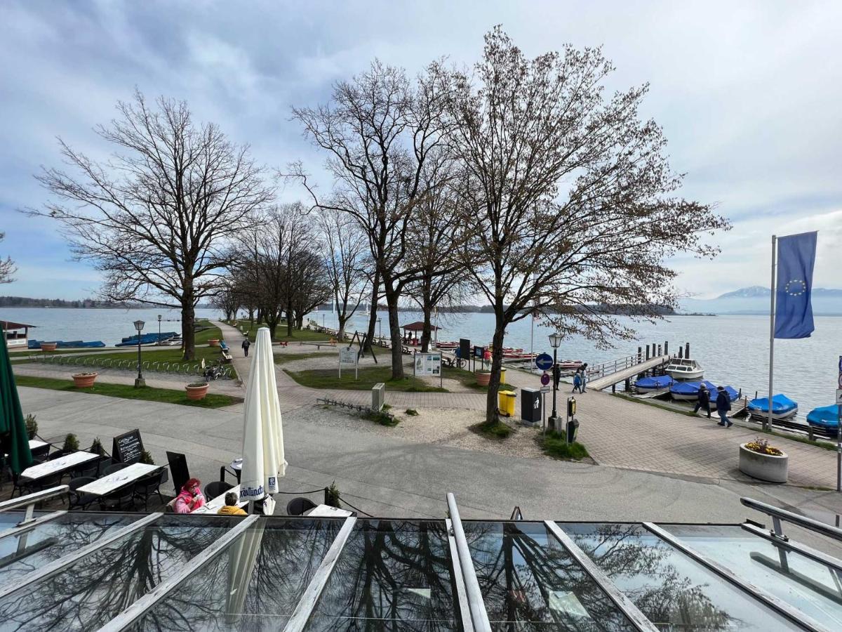 Sieben Zimmer Am See Prien am Chiemsee Luaran gambar
