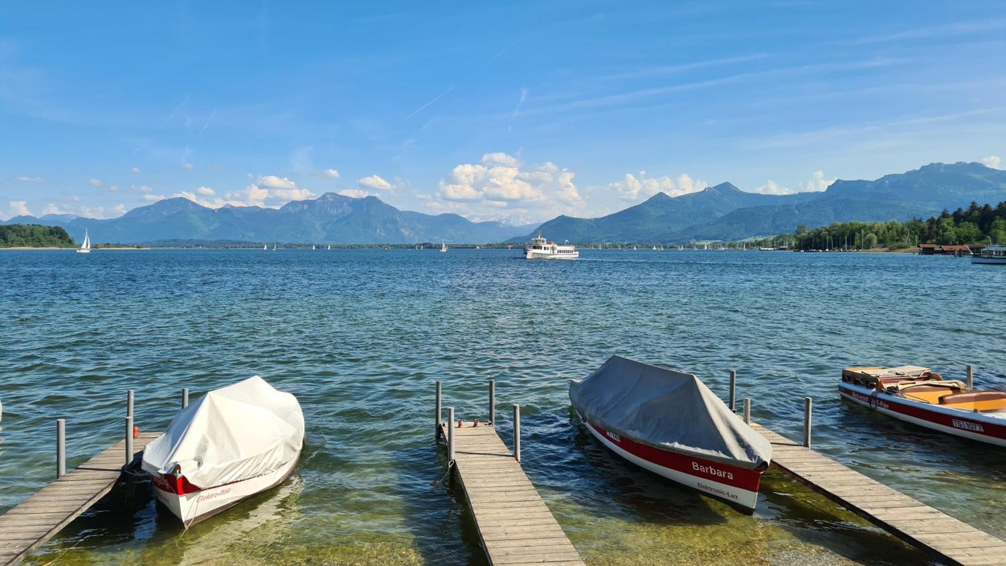 Sieben Zimmer Am See Prien am Chiemsee Luaran gambar