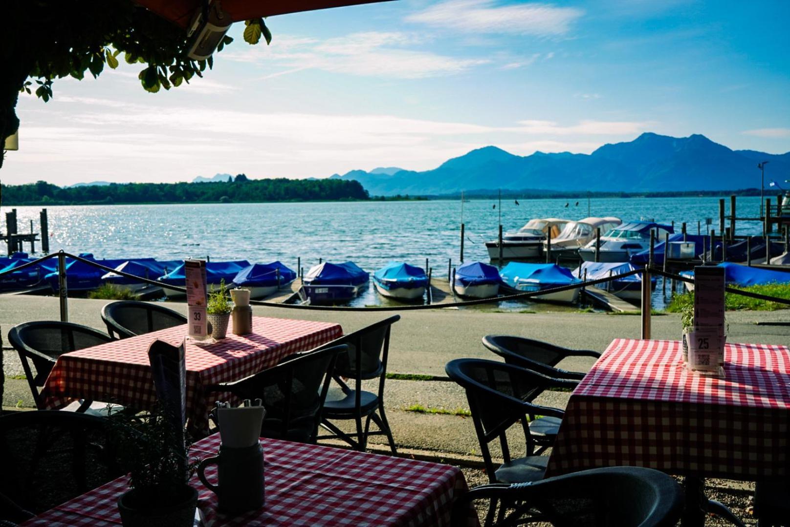 Sieben Zimmer Am See Prien am Chiemsee Luaran gambar