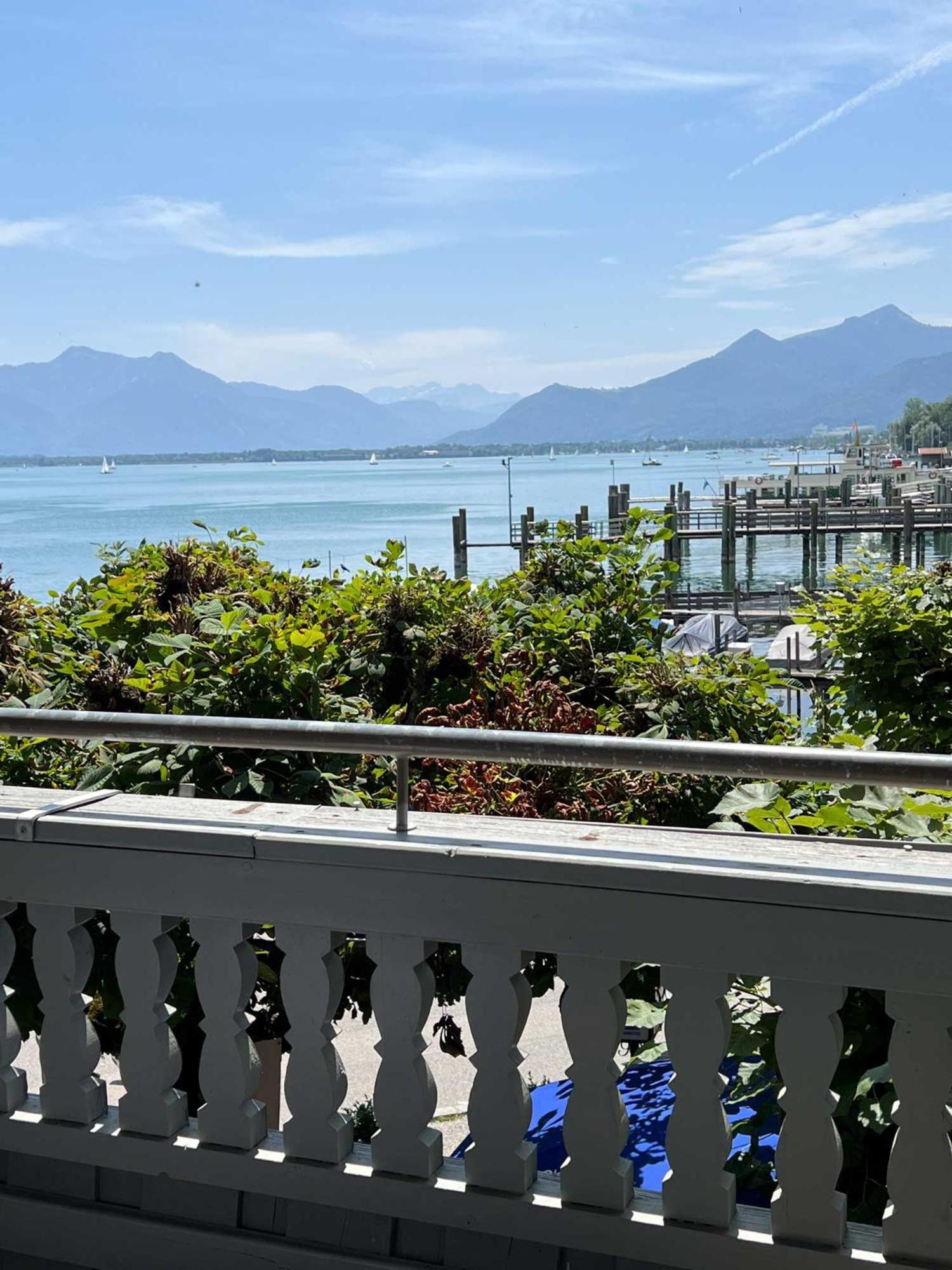 Sieben Zimmer Am See Prien am Chiemsee Luaran gambar